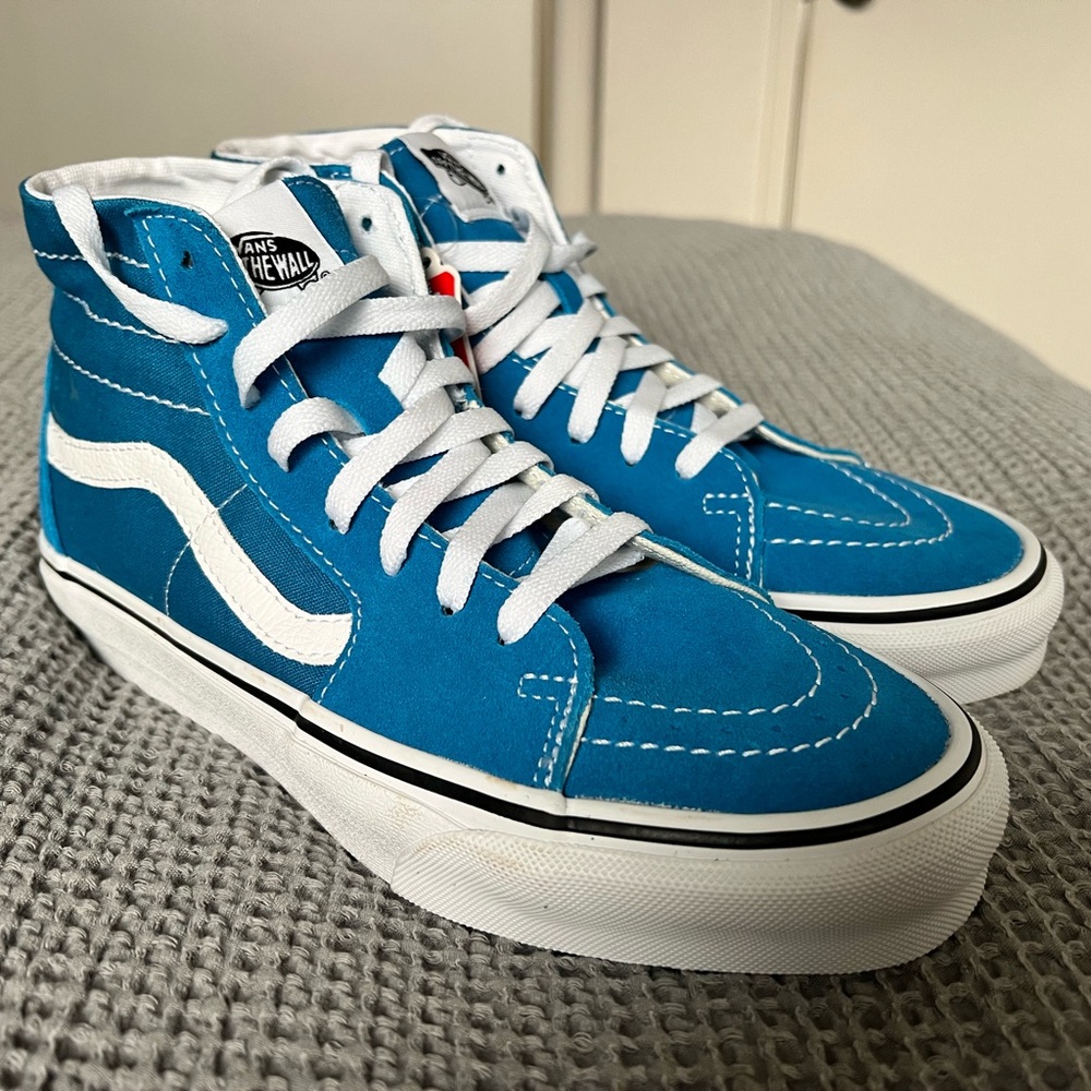 NWT Vans Blue White Sk8-Hi Tapered Suede High-Top Sneakers Size 8.5